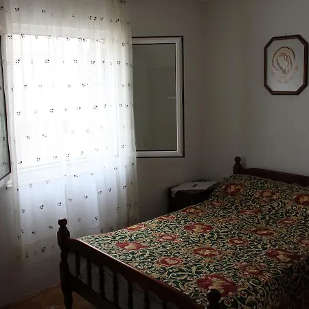 Apartment Budimir Slatine